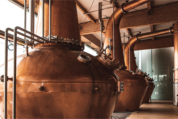 Boann Distillery inside